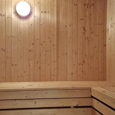 Lovely In With Sauna Dom wakacyjny